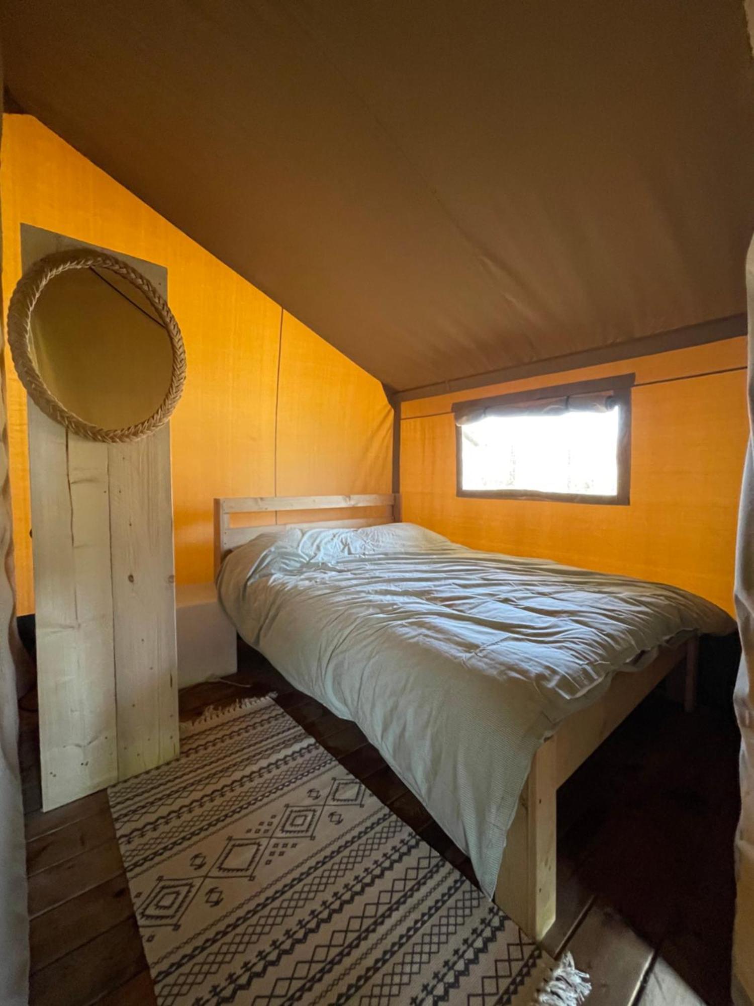 Camping De Hof Van Eeden Hotel Warmond Bilik gambar
